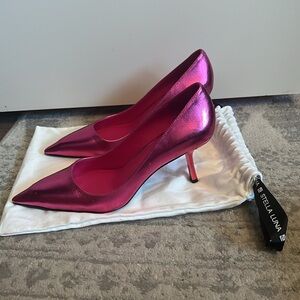 STELLA LUNA - Hot pink metallic 3 inch heel with dust bag - barely used